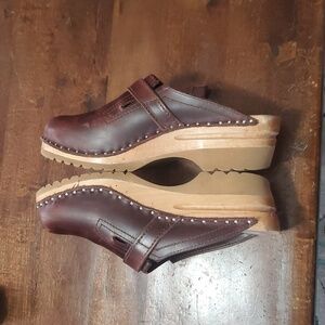 Troentorps Brown Leather Clogs Size 38 = 7.5 - 8